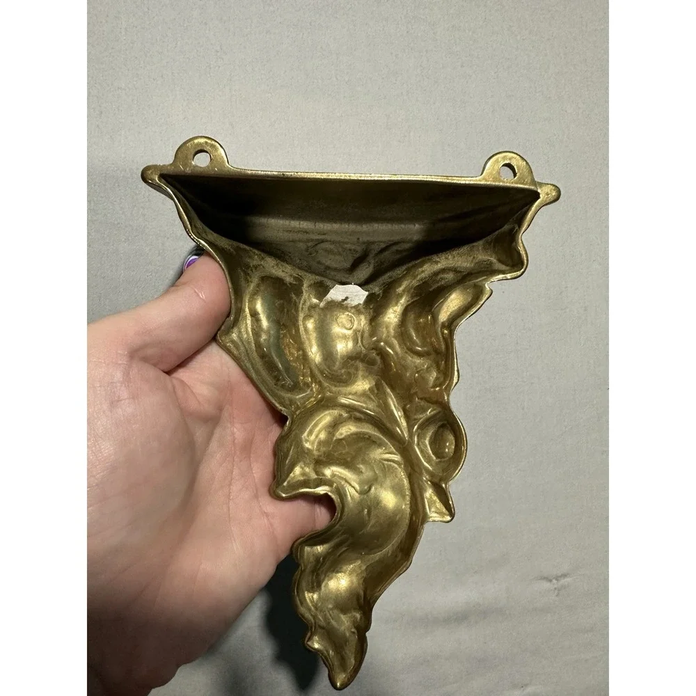 VTG Ornate Brass Rococco Style Wall Bracket/Shelf For Small Statues